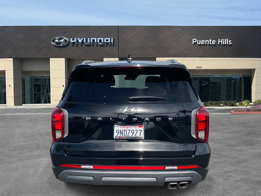 Used 2024 Hyundai Palisade SEL FWD image 5