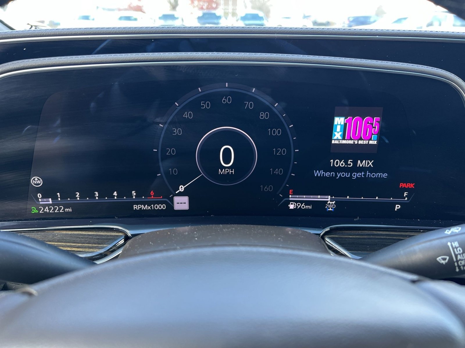 Used 2023 Cadillac Escalade Premium Luxury image 17