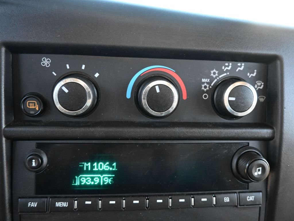 Used 2023 GMC Savana 2500 Extended w/ Enhanced Convenience Package image 45