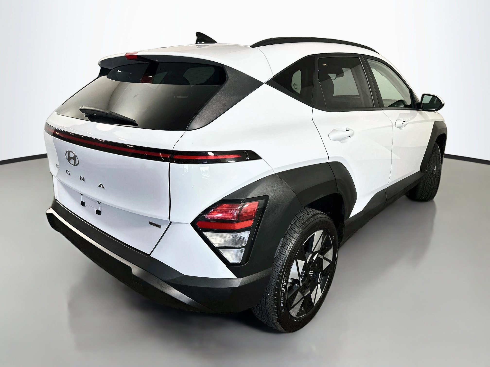 Certified 2025 Hyundai Kona SEL AWD/4WD image 7