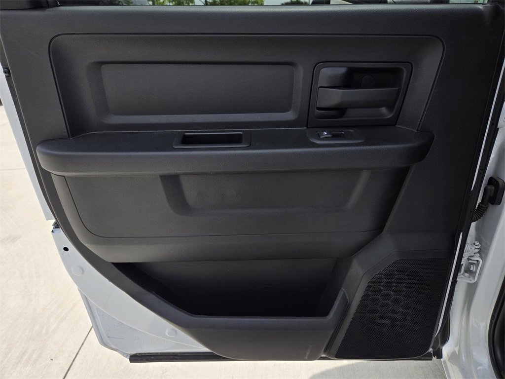 New 2025 RAM 3500 Tradesman w/ Chrome Appearance Group image 15