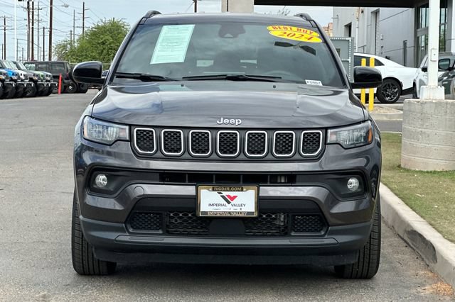 Certified 2024 Jeep Compass Latitude AWD/4WD image 9