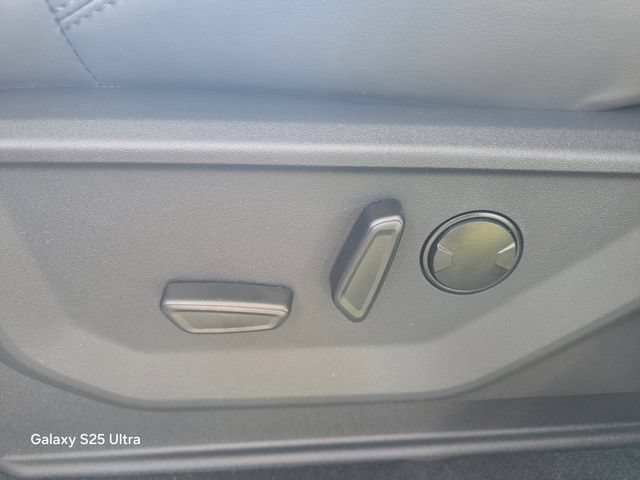 New 2026 Ford Expedition Active RWD image 11