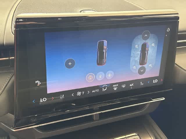 New 2026 Lincoln Nautilus Premier w/ Jet Appearance Package AWD/4WD image 7