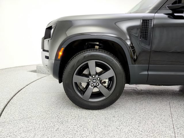 Certified 2023 Land Rover Defender 110 S AWD/4WD image 31