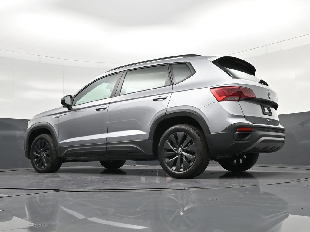 Used 2023 Volkswagen Taos S FWD image 17