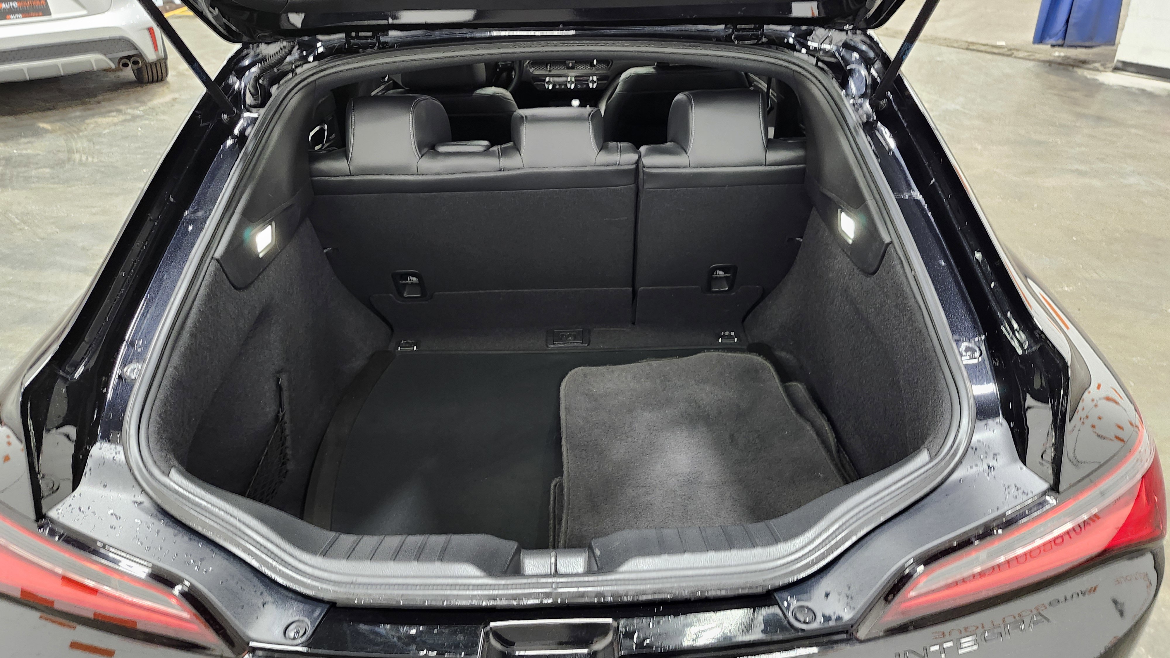 Used 2023 Acura Integra A-Spec image 23