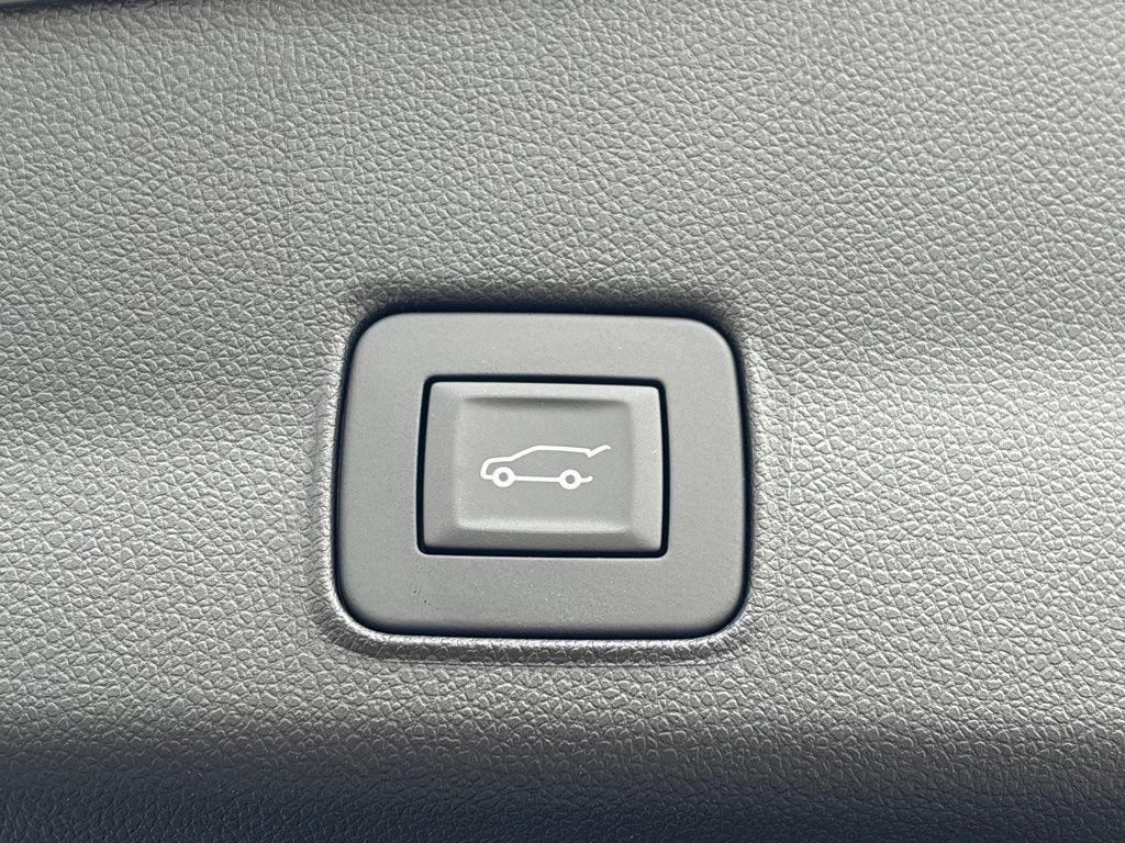 New 2026 Chevrolet TrailBlazer ACTIV w/ Convenience Package AWD/4WD image 10