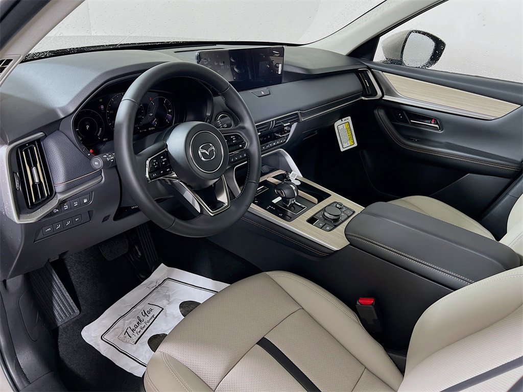 New 2026 MAZDA CX-90 Plug-In Hybrid w/ Preferred image 9