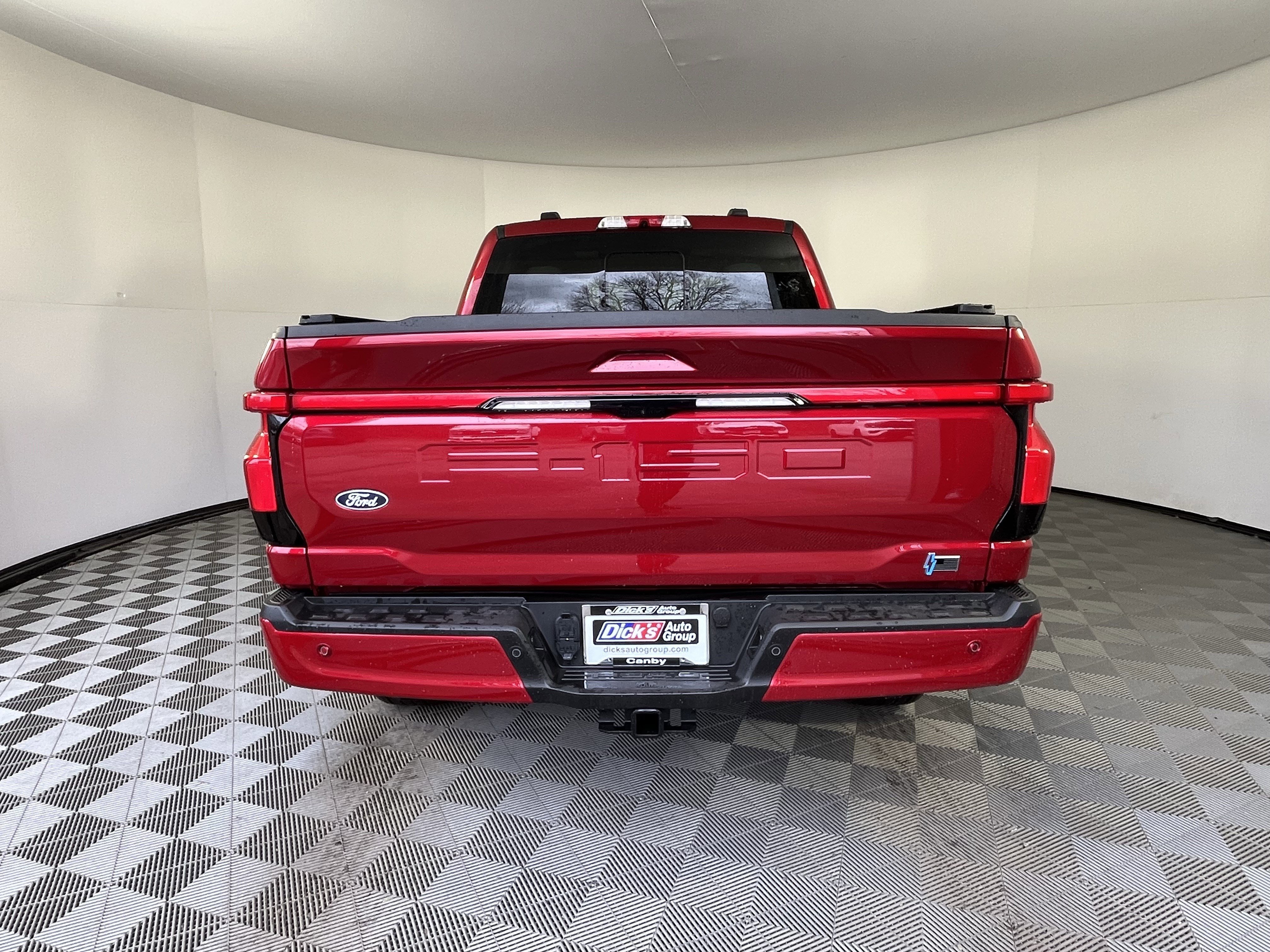 Used 2025 Ford F150 Lightning Platinum image 4