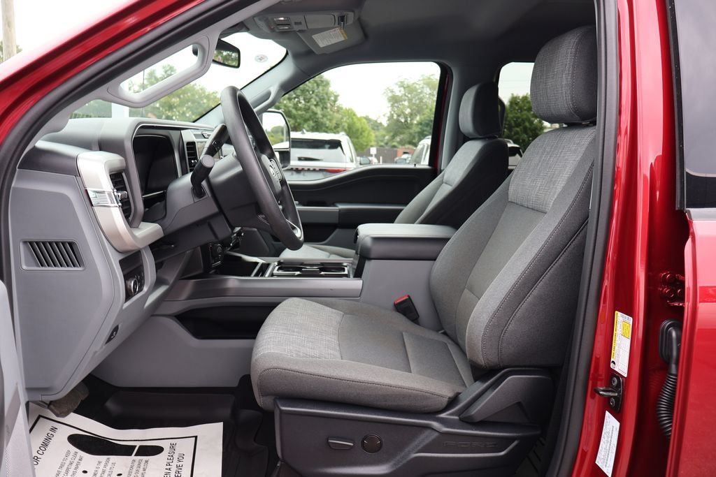 Used 2026 Ford F350 XLT w/ XLT Premium Package AWD/4WD image 20