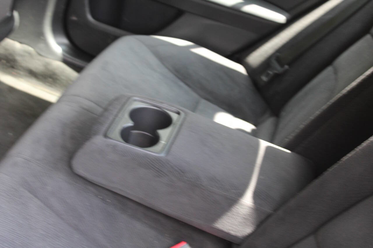 Used 2013 Honda Accord EX image 28