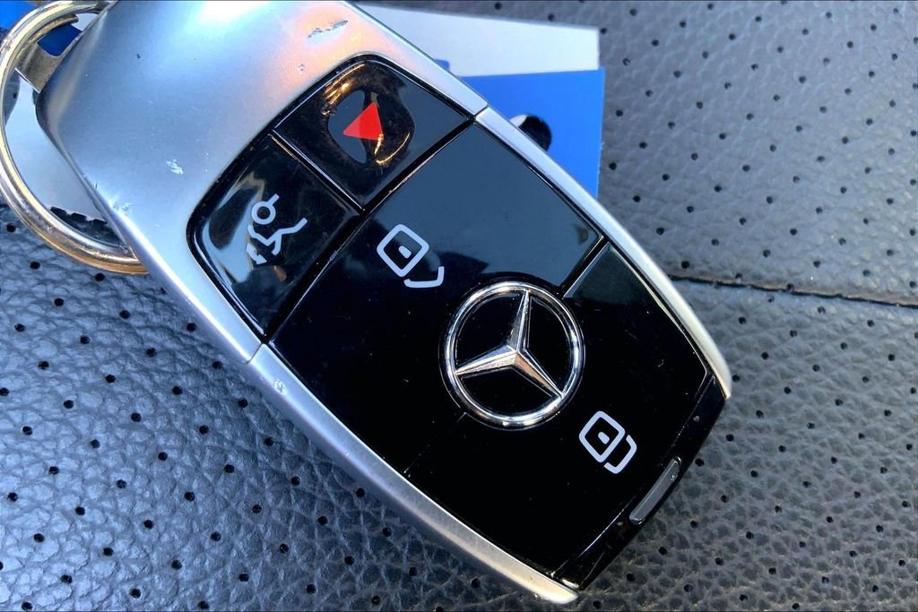 Used 2022 Mercedes-Benz E 450 4MATIC Sedan image 14