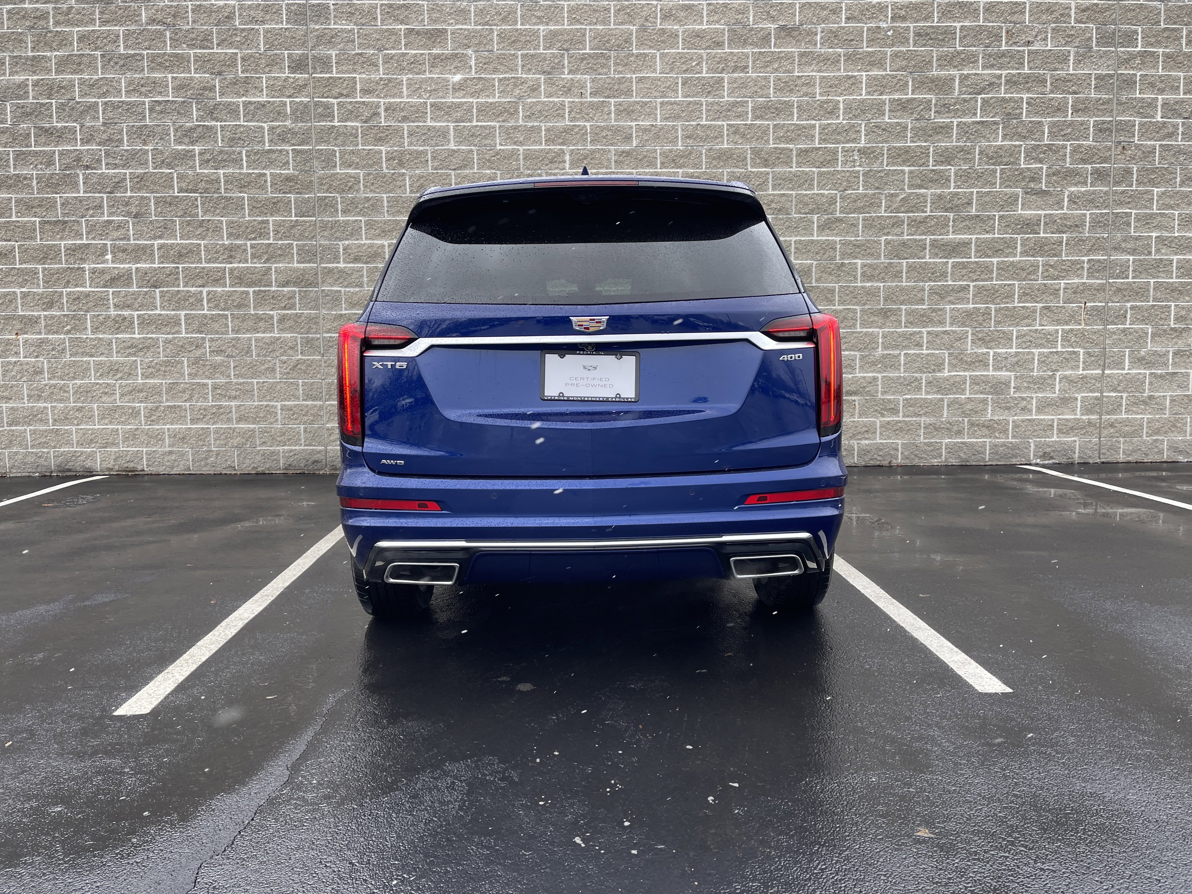 Certified 2023 Cadillac XT6 Premium Luxury w/ Technology Package image 4