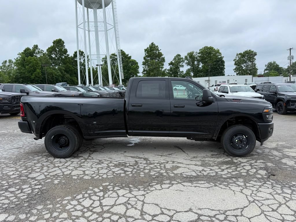 New 2026 RAM 3500 Tradesman AWD/4WD image 5