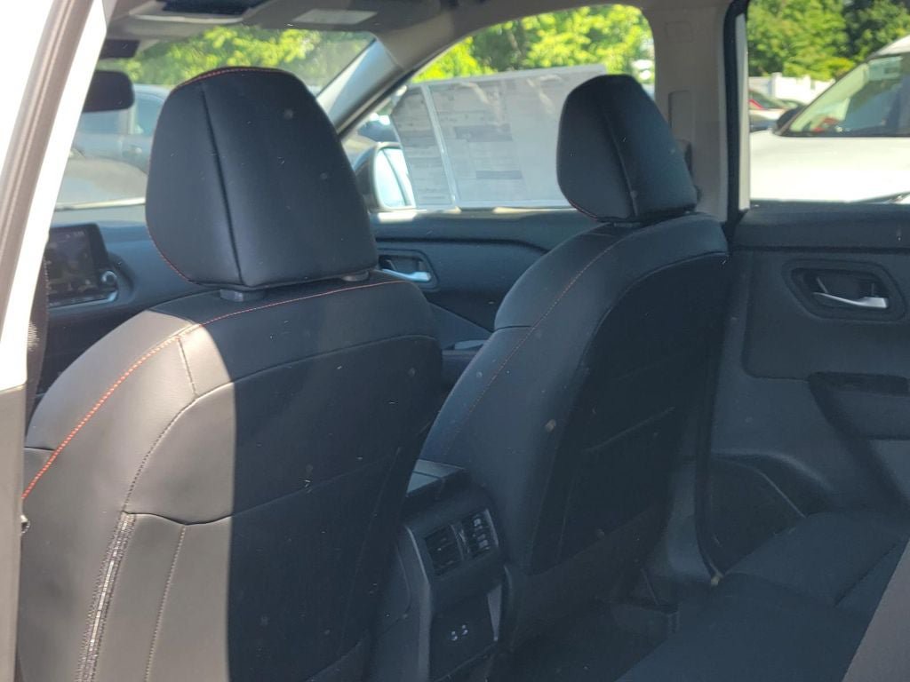 New 2026 Nissan Rogue SV w/ Rock Creek Premium Package AWD/4WD image 35