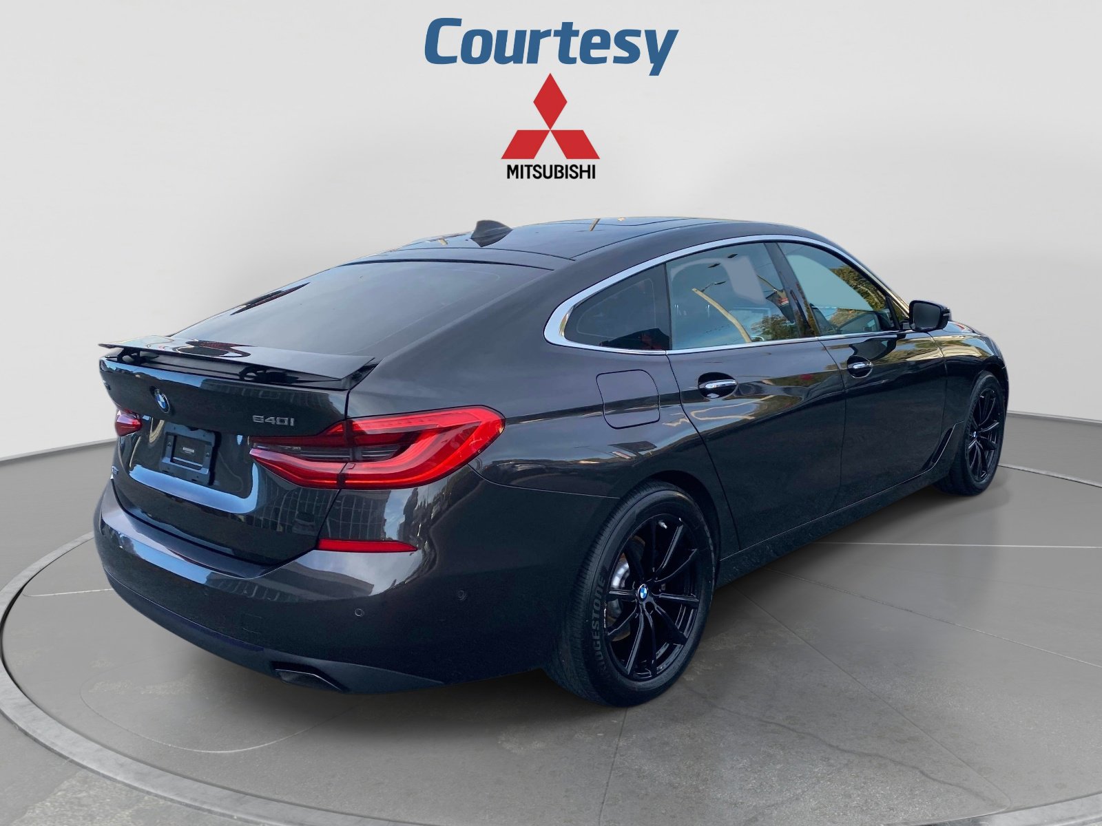 Used 2018 BMW 640i Gran Turismo xDrive AWD/4WD image 5