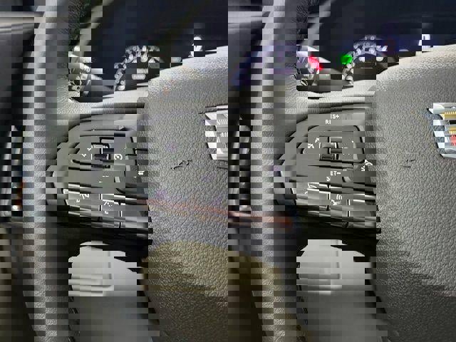 Certified 2023 Cadillac XT4 Luxury w/ Driver Awareness Package image 21