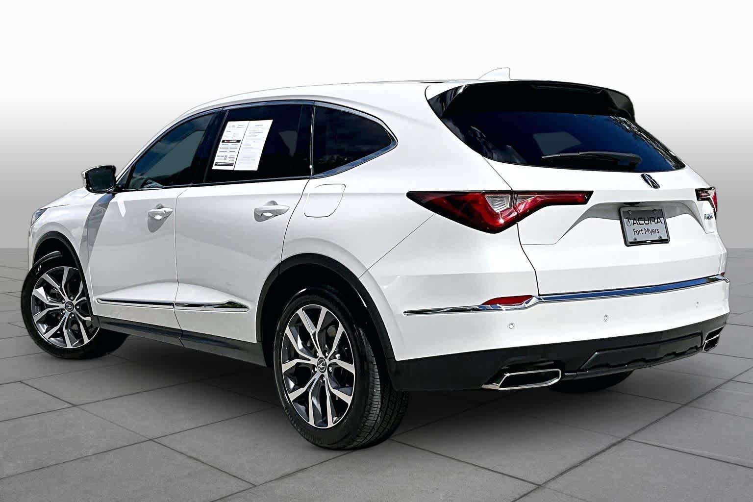 Certified 2024 Acura MDX w/ Technology Package FWD image 12