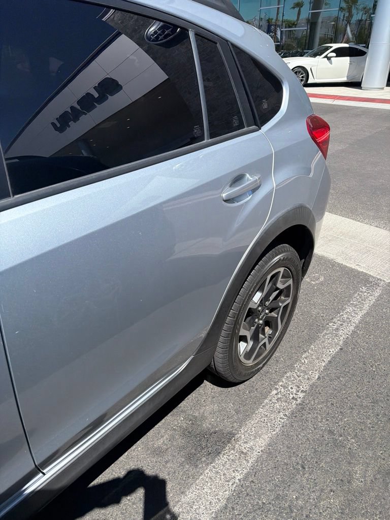 Used 2016 Subaru Crosstrek 2.0i Premium AWD/4WD image 11