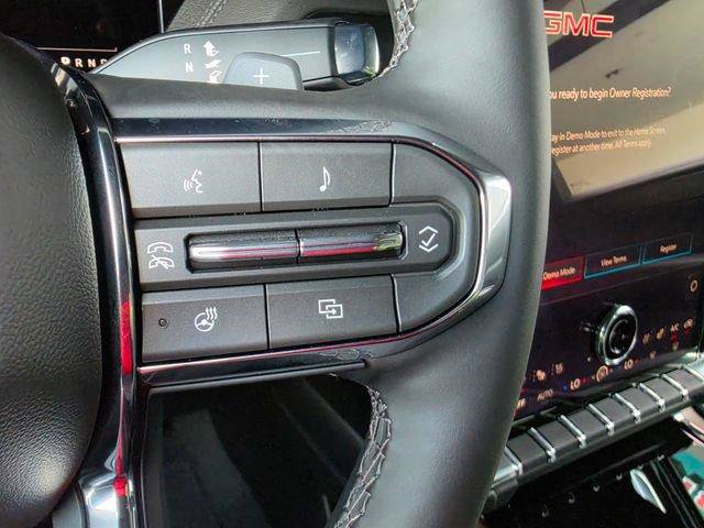 New 2026 GMC Yukon XL Denali w/ Sun & Power Step Package AWD/4WD image 35
