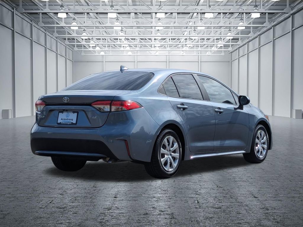 Used 2020 Toyota Corolla LE FWD image 5
