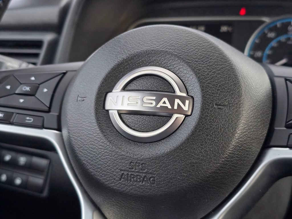 Used 2023 Nissan Leaf SV Plus FWD image 28
