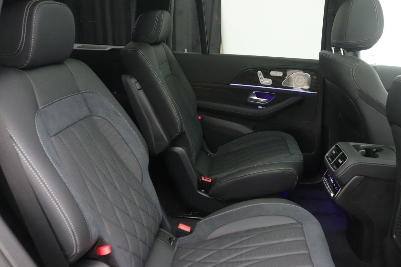 New 2026 Mercedes-Benz GLS 63 AMG 4MATIC image 10