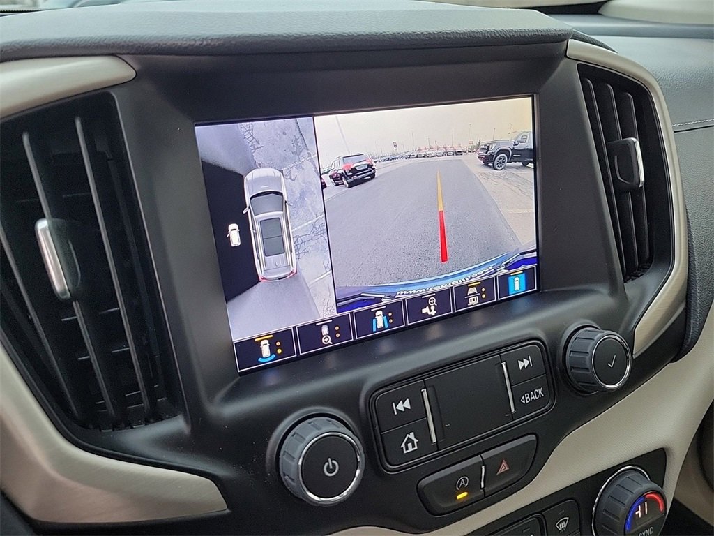 Used 2024 GMC Terrain Denali w/ Denali Premium Package image 26