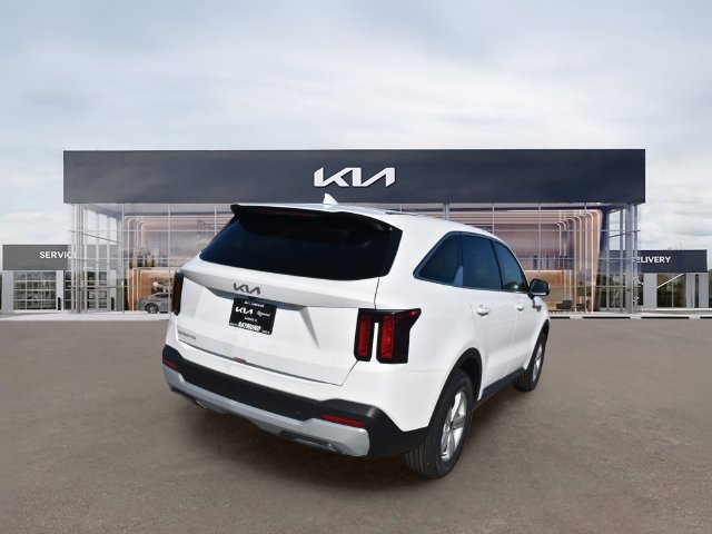 New 2026 Kia Sorento LX FWD image 4