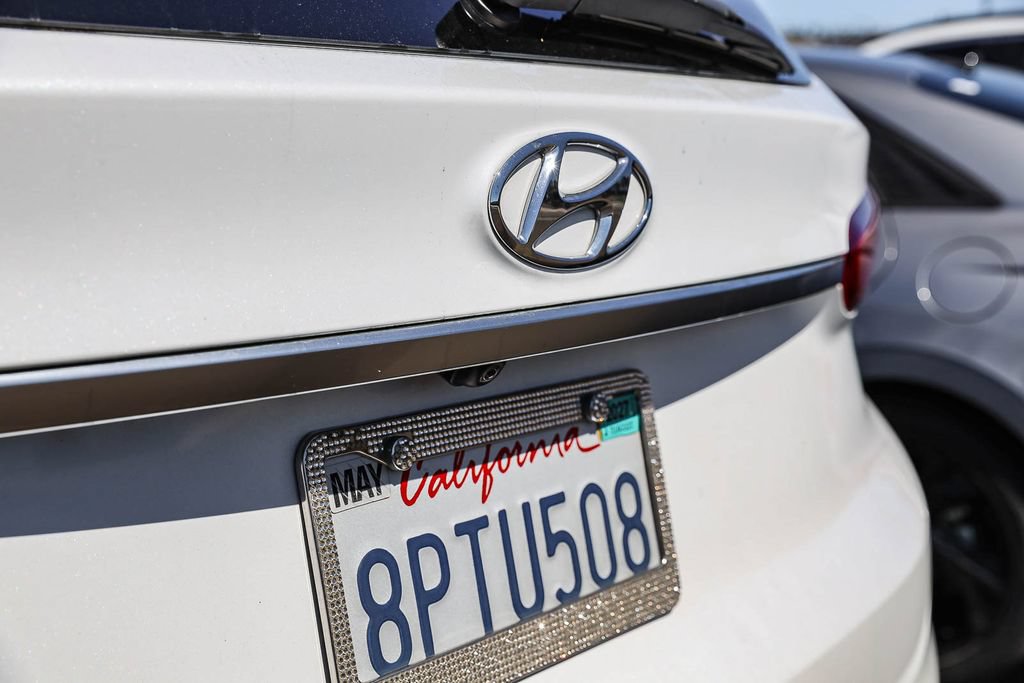 Used 2020 Hyundai Santa Fe SEL w/ Cargo Package FWD image 6