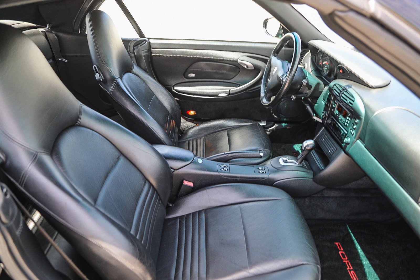 Used 2000 Porsche 911 Carrera RWD image 16