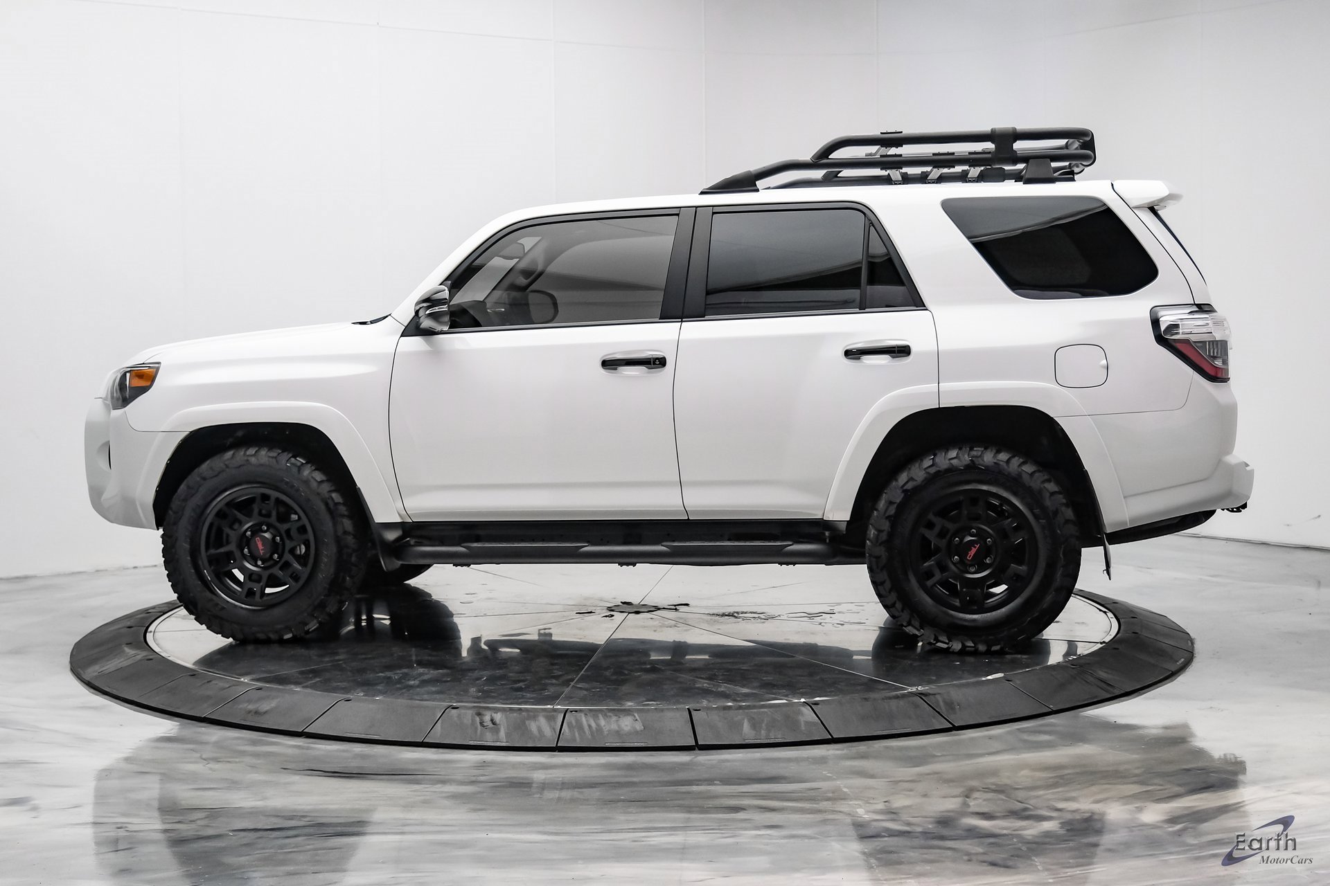 Used 2023 Toyota 4Runner SR5 Premium image 5