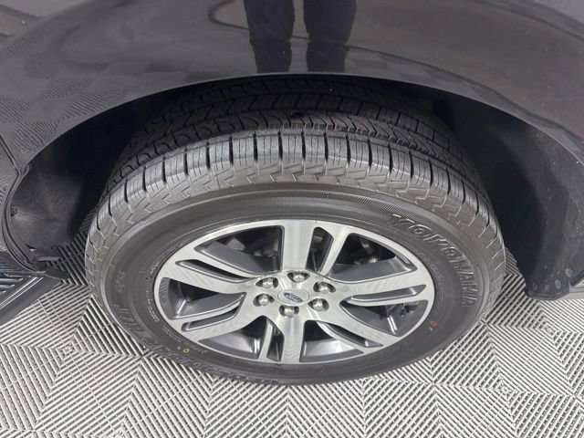 Used 2024 Ford Expedition Max Limited AWD/4WD image 12