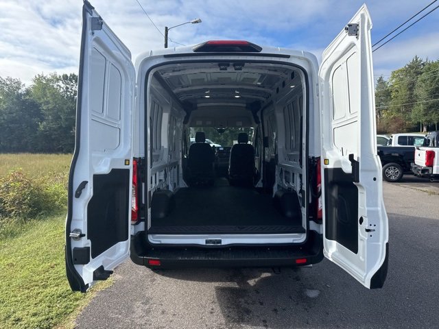 New 2025 Ford Transit 250 148 Medium Roof image 43