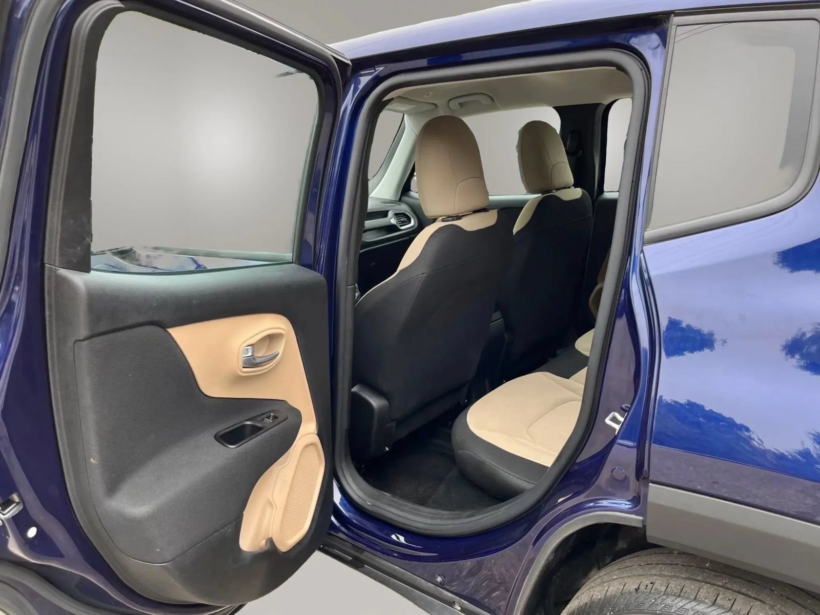 Used 2020 Jeep Renegade Sport AWD/4WD image 24