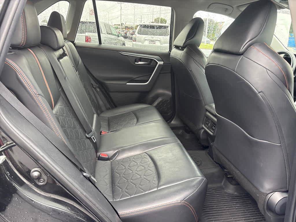 Used 2020 Toyota RAV4 Adventure AWD/4WD image 6