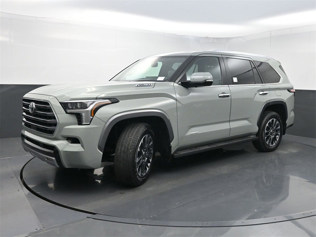 Used 2025 Toyota Sequoia Limited image 27