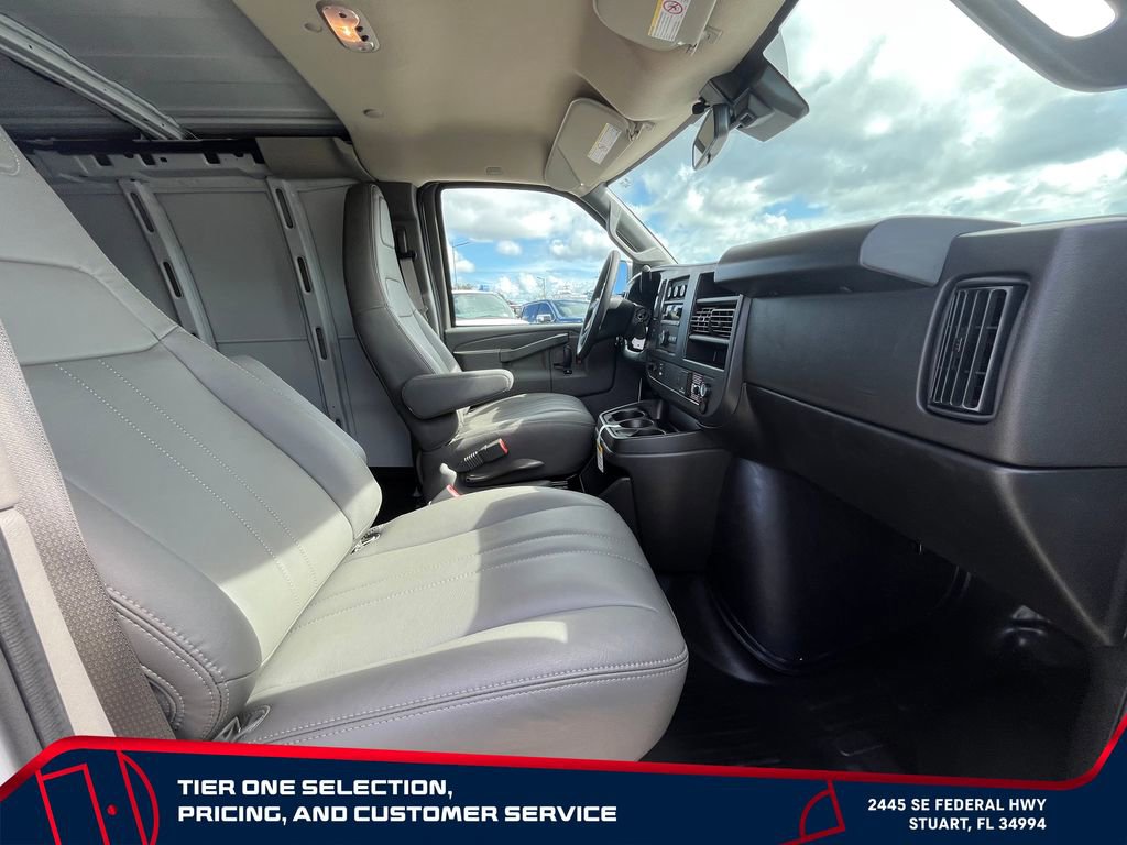 New 2026 GMC Savana 2500 w/ Driver Convenience Package RWD image 14