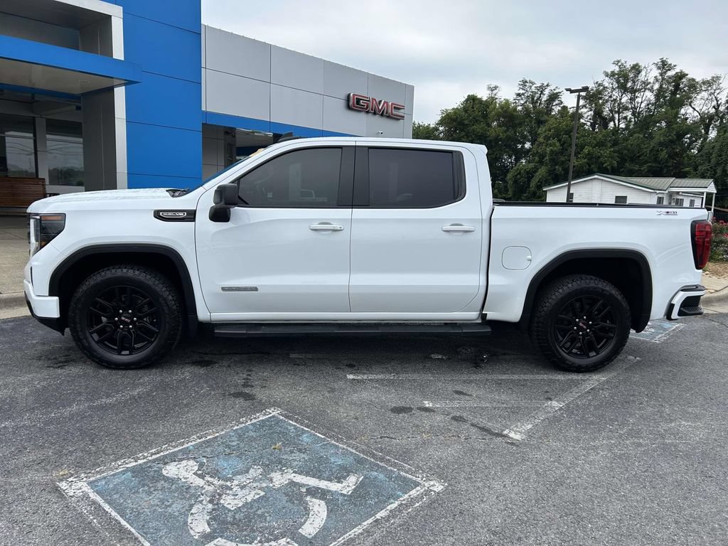 Used 2024 GMC Sierra 1500 Elevation w/ X31 Off-Road Package AWD/4WD image 7