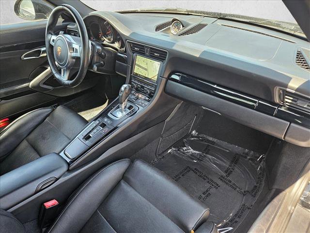 Used 2016 Porsche 911 Carrera Black Edition RWD image 20