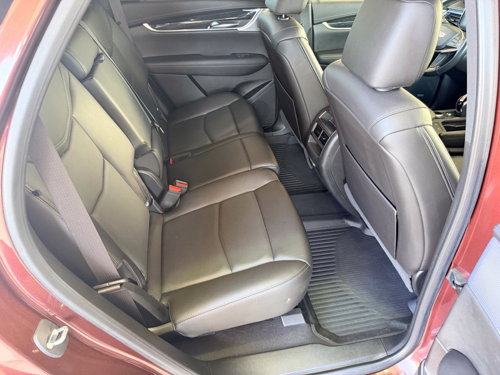 Used 2023 Cadillac XT5 Premium Luxury AWD/4WD image 36