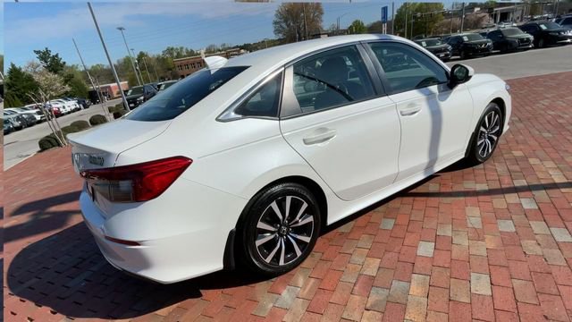 Certified 2023 Honda Civic EX image 9