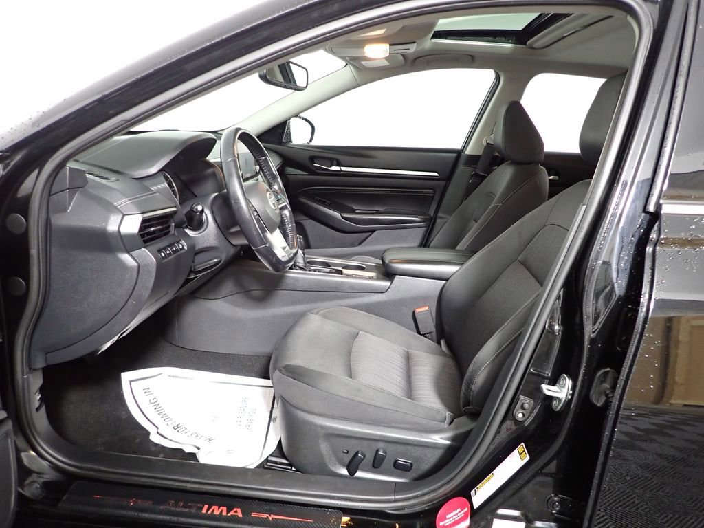Used 2019 Nissan Altima 2.5 SV image 21