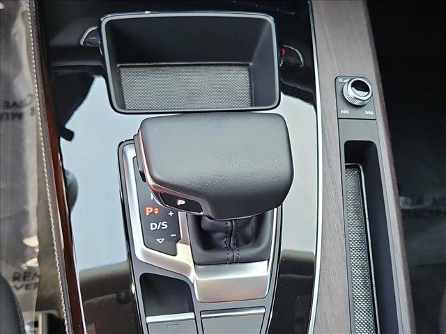 Used 2022 Audi Q5 2.0T Premium Plus image 12