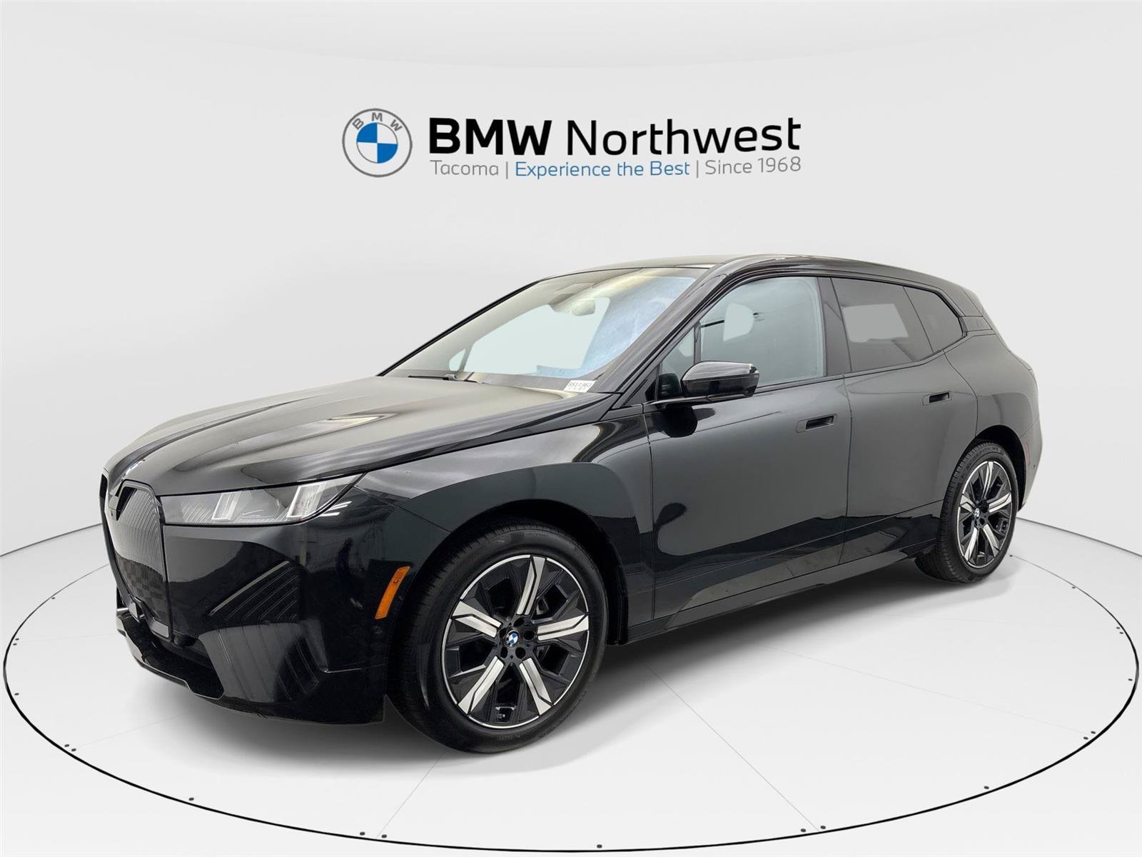 Used 2026 BMW iX xDrive60 AWD/4WD image 1