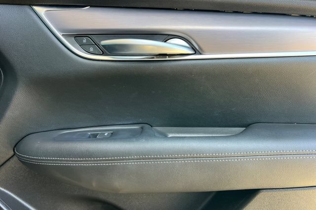 Used 2023 Cadillac XT5 Luxury FWD image 22