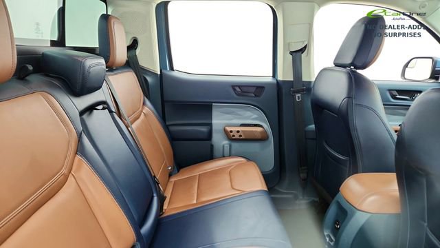 Used 2022 Ford Maverick Lariat image 25