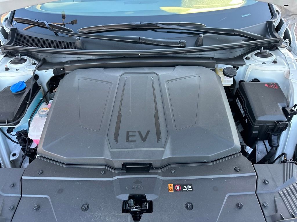 New 2025 Hyundai Ioniq 5 SEL image 26