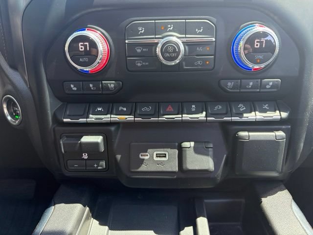 Used 2022 GMC Sierra 1500 Denali w/ Denali Reserve Package AWD/4WD image 24